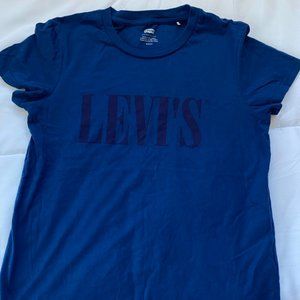 Blue Levi's T-Shirt Size S